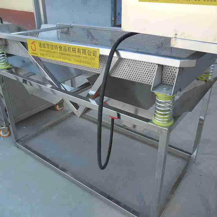 油炸食品沥油选对设备？振动沥油机实用解析